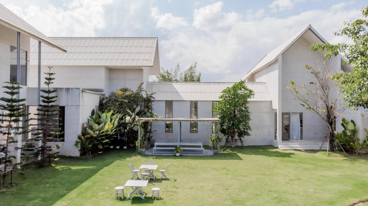 Doowall Hotel Chiang Rai Extérieur photo